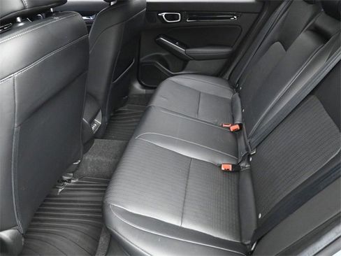 Used 2022 Honda Civic Touring image 20