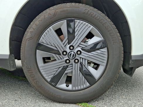 Used 2025 Nissan Murano SL w/ Cargo Package AWD/4WD image 8