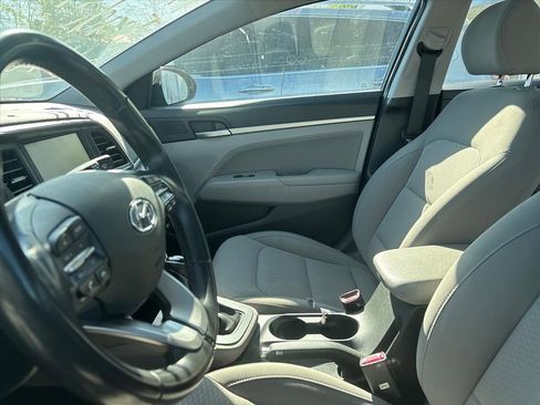 Used 2020 Hyundai Elantra Value Edition w/ Cargo Package (C1) image 17