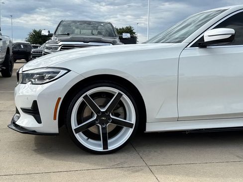 Used 2020 BMW 330i Sedan w/ Convenience Package RWD image 5