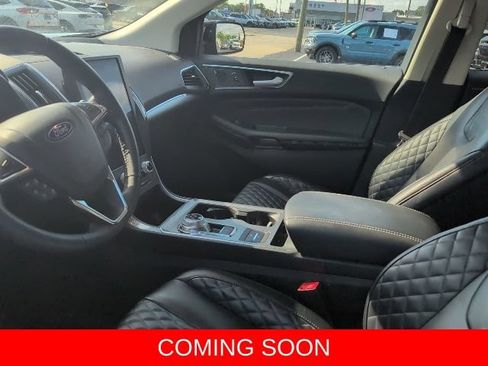 Used 2024 Ford Edge Titanium w/ Equipment Group 301A AWD/4WD image 4