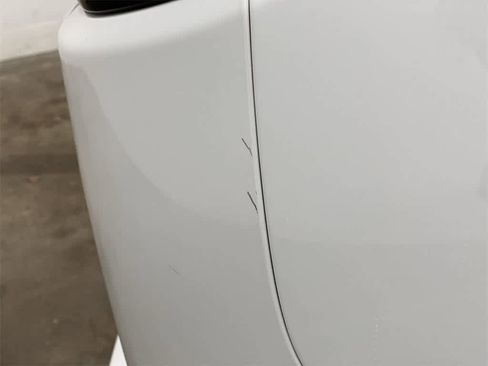 Used 2024 Chrysler Pacifica Touring-L image 35