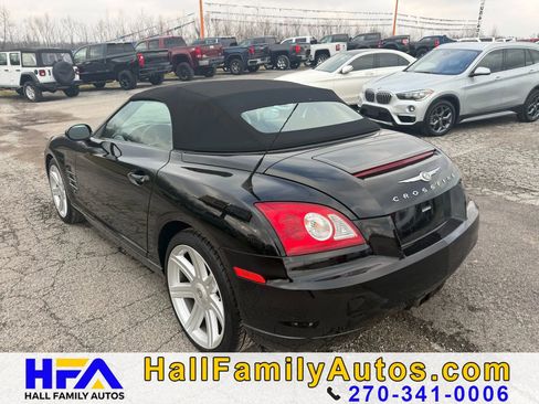 Used 2005 Chrysler Crossfire Convertible image 2