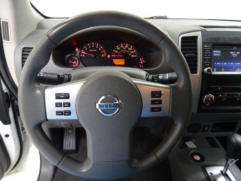 Used 2021 Nissan Frontier S image 26