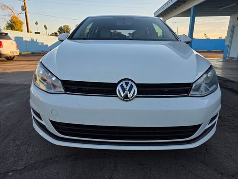 Used 2015 Volkswagen Golf S FWD image 6