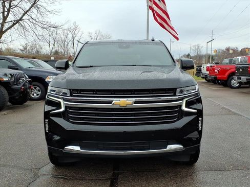 Certified 2024 Chevrolet Tahoe LT w/ Luxury Package image 2