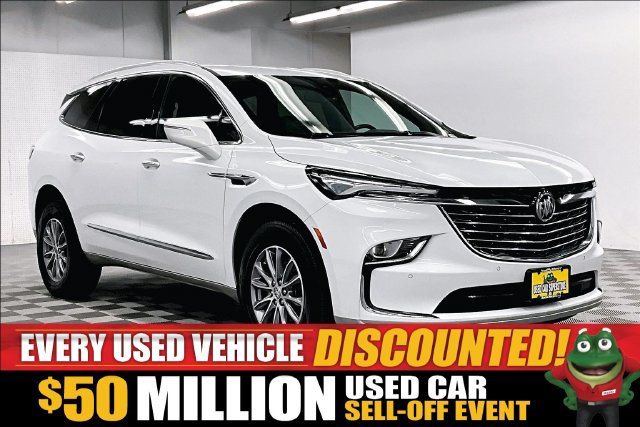 Used 2023 Buick Enclave Essence FWD image 1