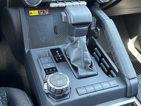 New 2026 Toyota 4Runner SR5 RWD image 21