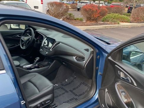 Certified 2024 Chevrolet Malibu LT image 9