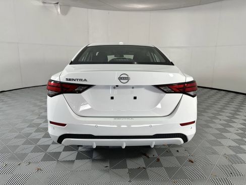 Certified 2025 Nissan Sentra SV FWD image 7