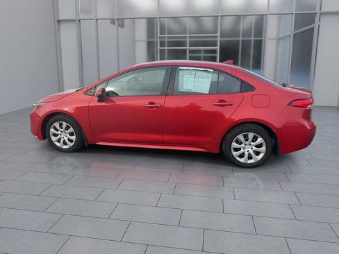 Used 2020 Toyota Corolla LE image 5