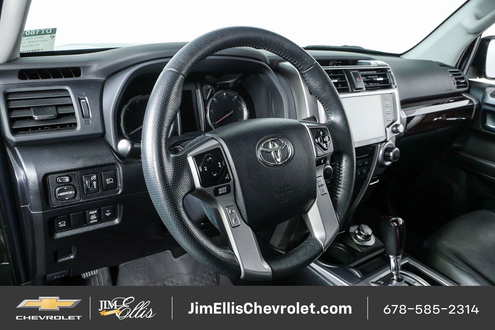 Used 2022 Toyota 4Runner Limited AWD/4WD image 4