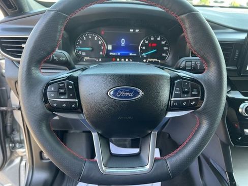 Certified 2024 Ford Explorer ST-Line w/ Class IV Trailer Tow Package AWD/4WD image 27