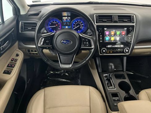 Used 2018 Subaru Outback 2.5i Limited AWD/4WD image 31