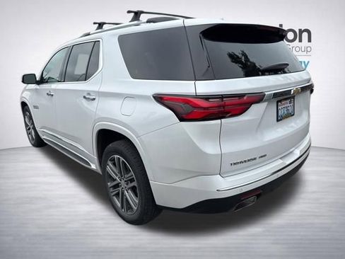 Used 2022 Chevrolet Traverse High Country w/ LPO, 'HIT The Road' Package AWD/4WD image 13