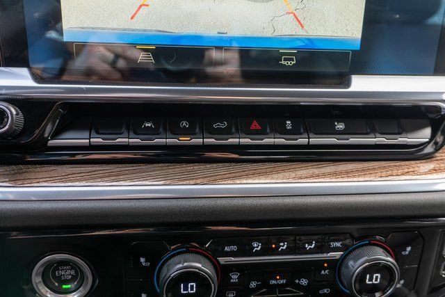 Used 2022 Chevrolet Silverado 1500 RST AWD/4WD image 27