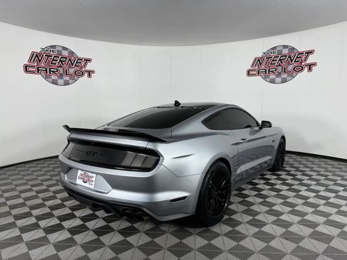 Used 2022 Ford Mustang GT w/ Equipment Group 301A RWD image 7