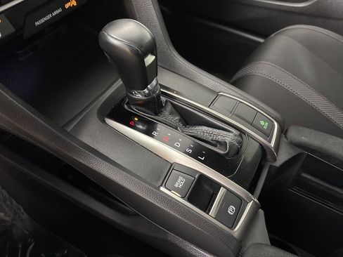 Used 2020 Honda Civic EX image 30