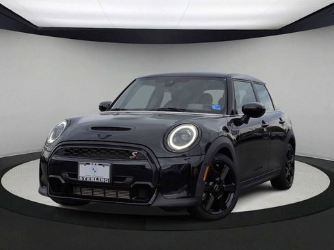 Certified 2024 MINI Cooper S FWD image 1