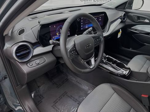 New 2026 Chevrolet Trax LT w/ Driver Confidence Package FWD image 11