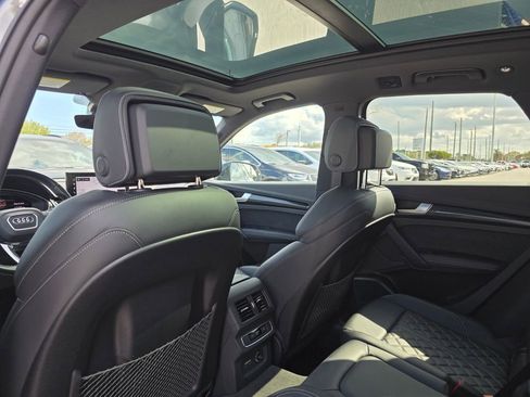 Used 2023 Audi SQ5 Premium Plus w/ Premium Plus Package image 19