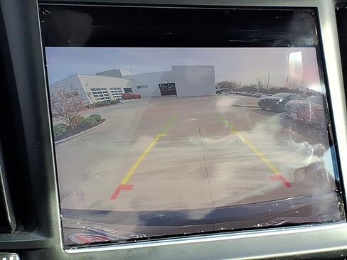 Used 2021 Maserati Levante S image 25