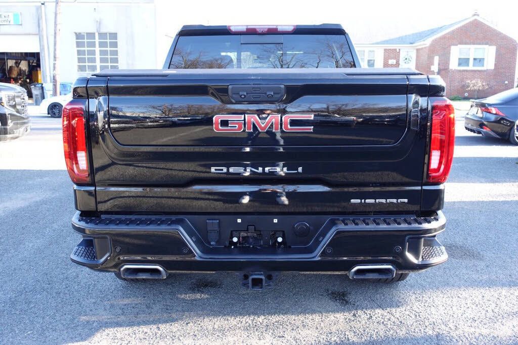 Used 2023 GMC Sierra 1500 Denali w/ Denali Reserve Package AWD/4WD image 9