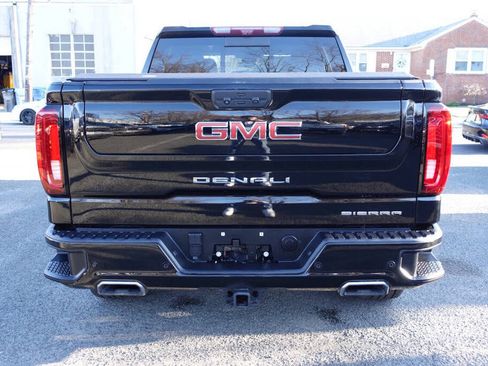Used 2023 GMC Sierra 1500 Denali w/ Denali Reserve Package AWD/4WD image 9