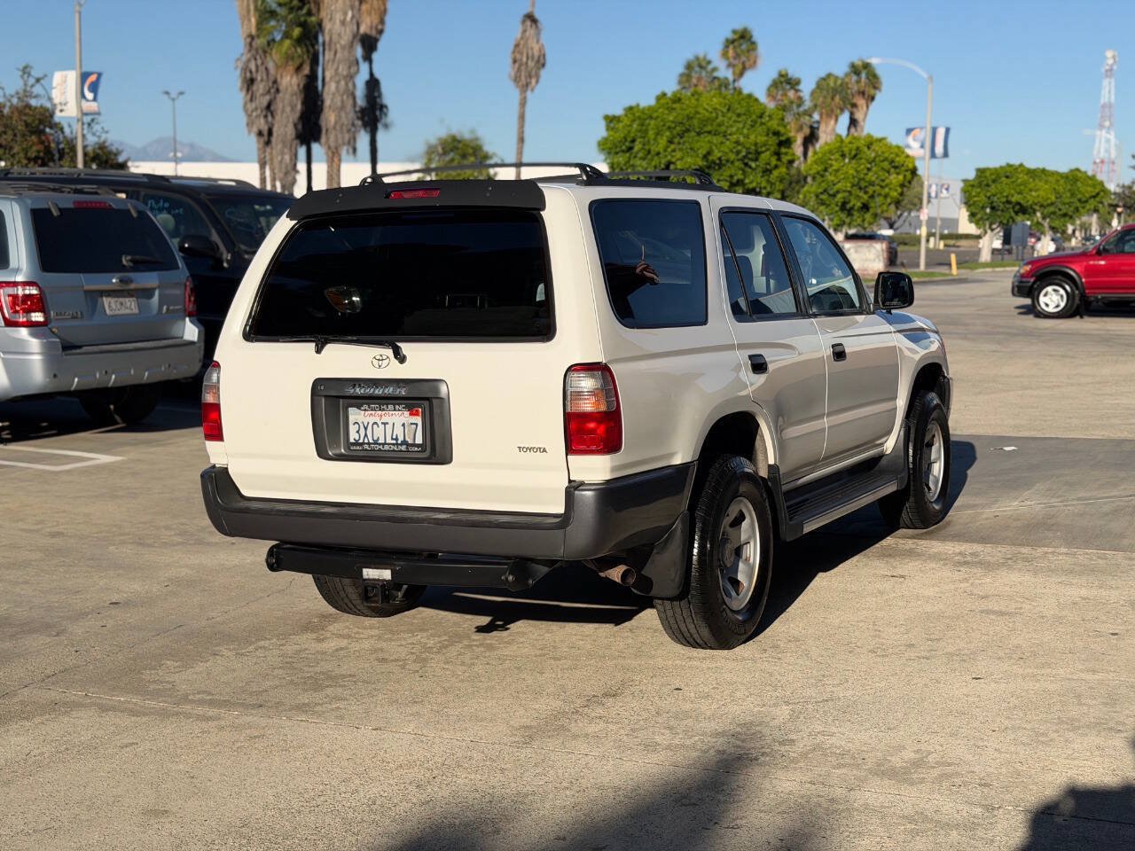 Used 1998 Toyota 4Runner 2WD w/ Upgrade Pkg image 12