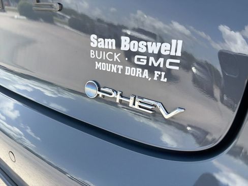 Used 2026 Toyota Prius Plug-In Hybrid FWD image 36
