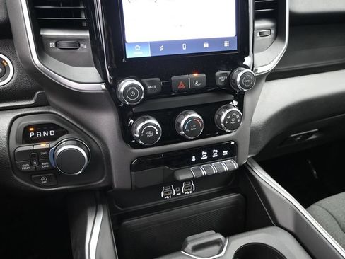 New 2026 RAM 1500 Express AWD/4WD image 14