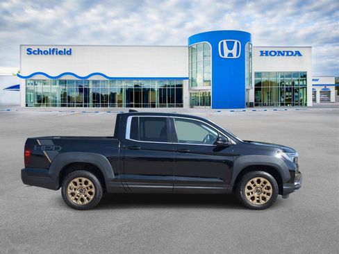 Used 2023 Honda Ridgeline RTL image 2