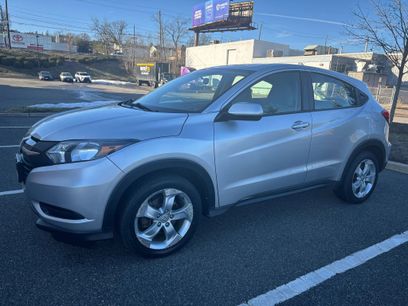 Used 2016 Honda HR-V LX