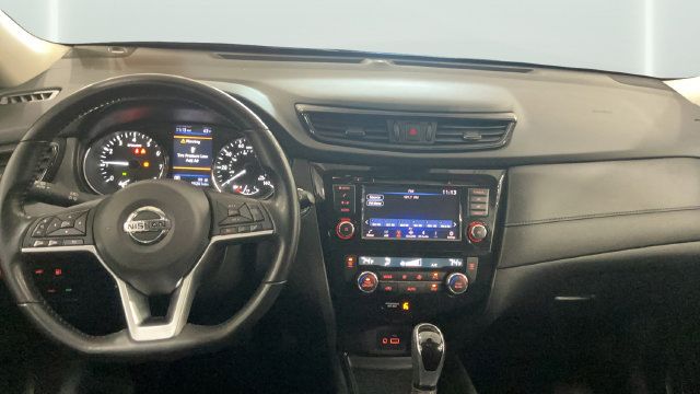 Used 2020 Nissan Rogue SV AWD/4WD image 10