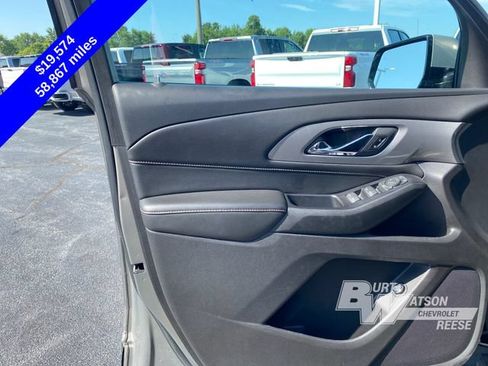 Used 2018 Chevrolet Traverse LT AWD/4WD image 14