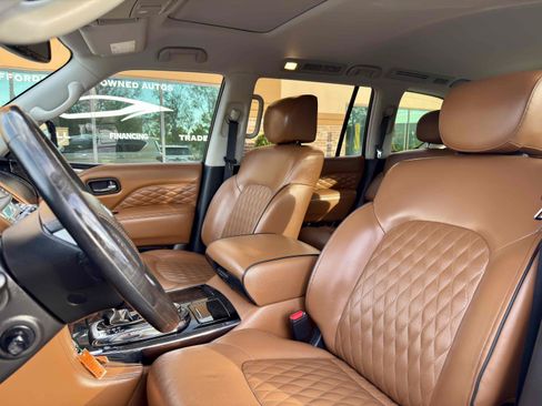 Used 2019 INFINITI QX80 Luxe w/ 22" Wheel Package AWD/4WD image 54