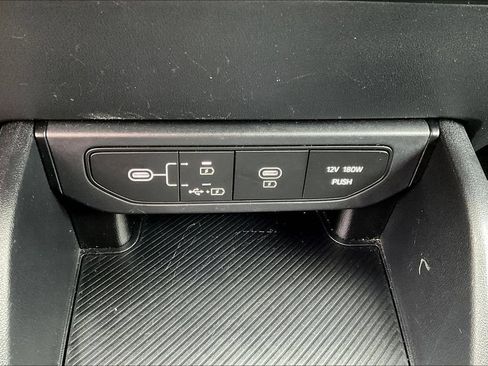 Used 2025 Kia K4 FWD image 17