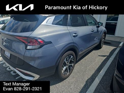Used 2025 Kia Sportage EX FWD image 6