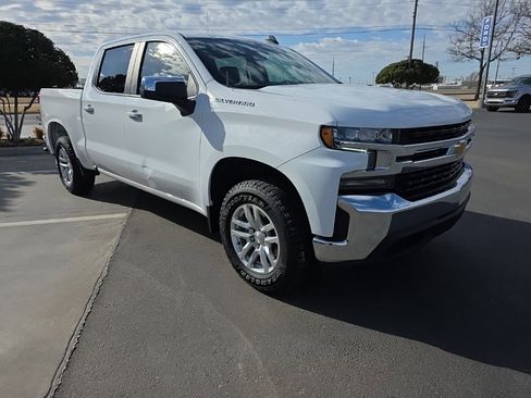 Used 2021 Chevrolet Silverado 1500 LT image 8