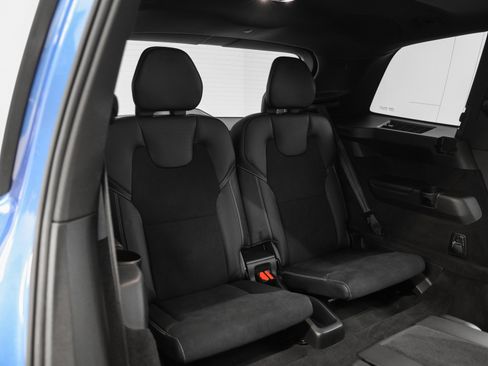 Used 2019 Volvo XC90 T6 R-Design w/ Advanced Package image 29