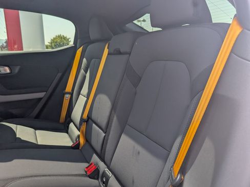 Used 2022 Polestar Polestar 2 w/ Performance Package AWD/4WD image 9