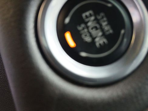 Used 2021 Chevrolet Tahoe LT image 16