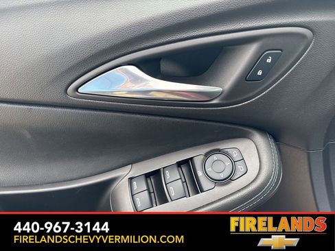 Certified 2025 Buick Encore GX Sport Touring FWD image 14