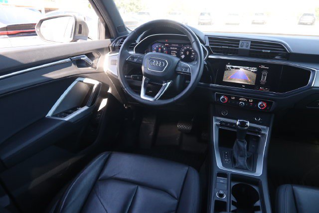 Used 2022 Audi Q3 2.0T Premium AWD/4WD image 16