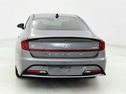 Used 2022 Hyundai Sonata SEL FWD image 4
