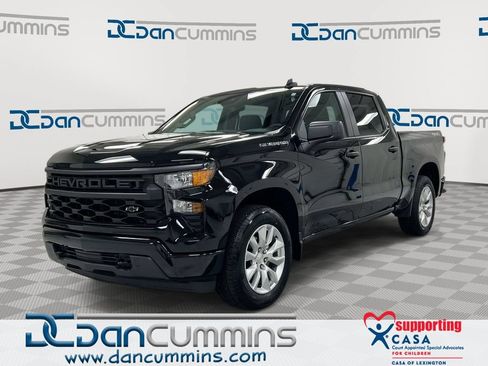 Used 2024 Chevrolet Silverado 1500 Custom AWD/4WD image 1