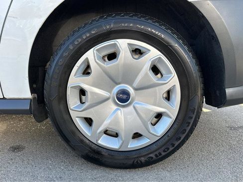 Used 2014 Ford Transit Connect XL image 13