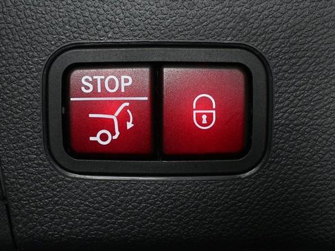 Certified 2021 Mercedes-Benz GLC 300 GLC 300 image 32