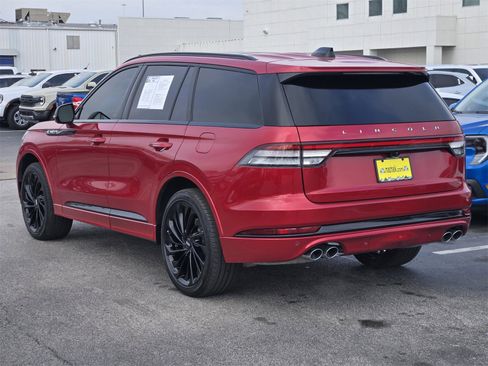 Used 2025 Lincoln Aviator Reserve w/ Equipment Group 201A image 7