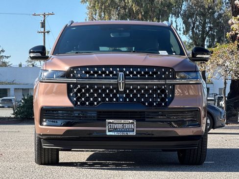 New 2026 Lincoln Navigator L Black Label image 3